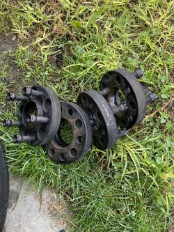 Mustang 5x114.3 spacers