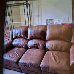 Leather Couch Reckiner