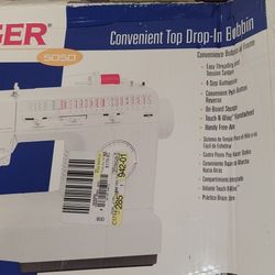 Singer Sewing Machine