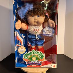 1996 Cabbage Patch Olympikids Special Edition Roberta Uma