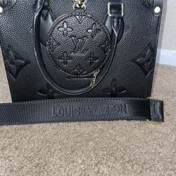 Onthego MM Louis Vuitton bag