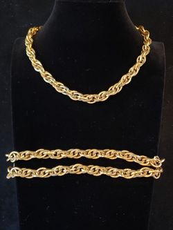 Vintage, antique necklace and bracelet set. Choker necklace measures 16-in. Bracelet is 7.5 in.