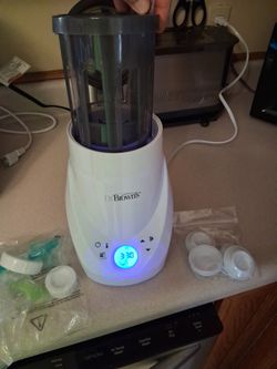 Dr. Brown's Bottle Warmer/ Sterilizer