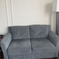 Cozy Small Couch for Sale - Great Condition!