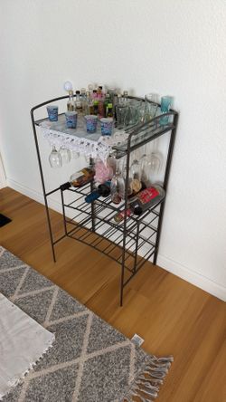 Bottle and wine glass holder