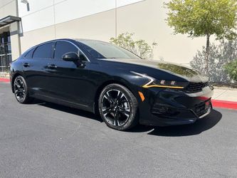 2023 Kia K5