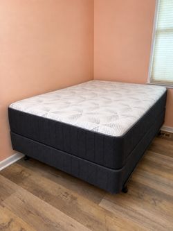 🌟 Queen Mattress, Box Spring, and Rails Frame Set - Delivery Today And Pay On The Delivery