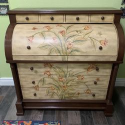 Roll top desk