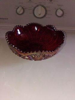 Red carnival glass bowl