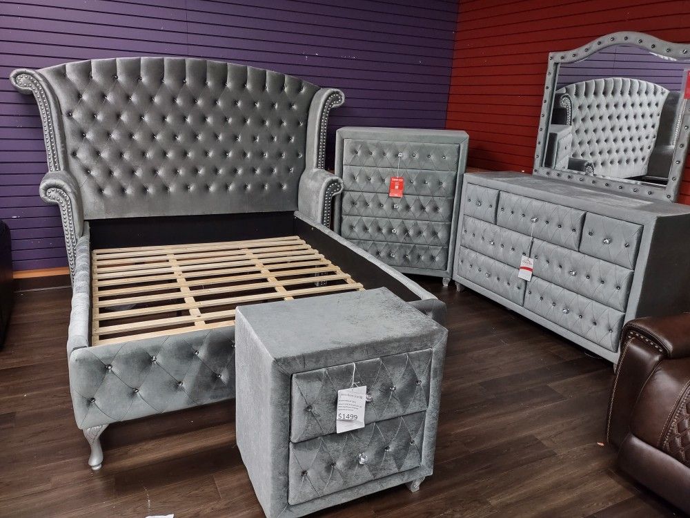 4 PC King Bedroom Set With King Bedframe Dresser Nightstand And Chest Of Drawer On Sale Now Don't Miss