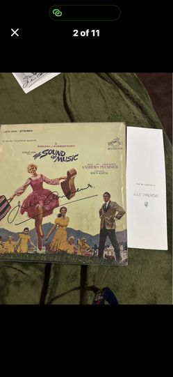 Julie Andrews signed cover only no Lp 