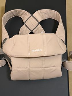 BabyBjörn Baby Carrier Mini