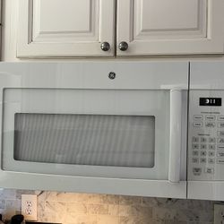 Microwave, GE 1.6cu ft
