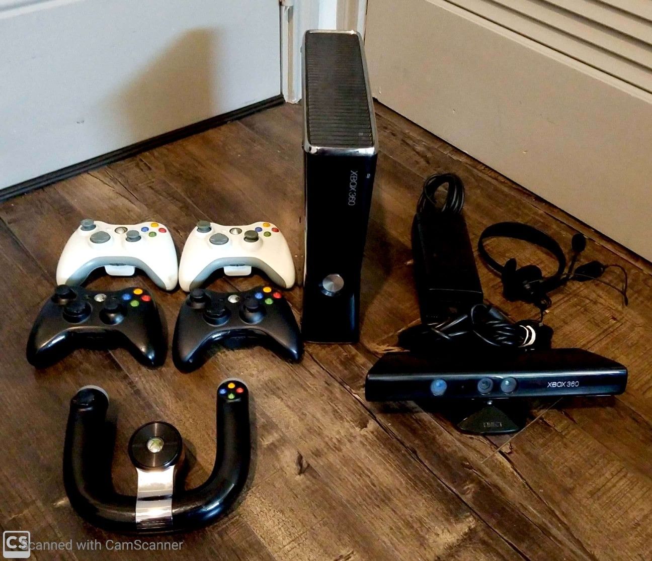 Xbox 360'S + 4 Controller's + 15 Games + Kinect + Racing Wheel.