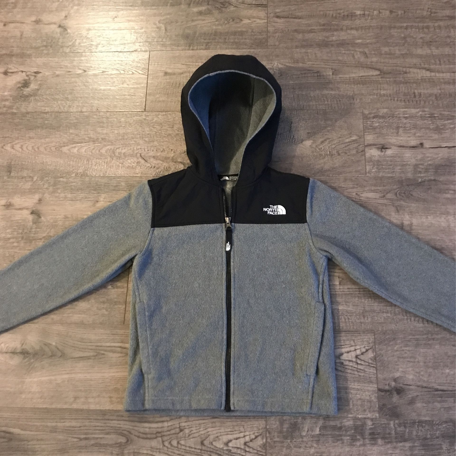 North Face Youth Hooded Jacket 