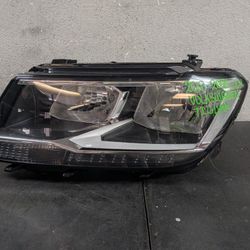 2018-2019-2020-2021 VOLKSWAGEN TIGUAN LEFT HEADLIGHT OEM USED #9916