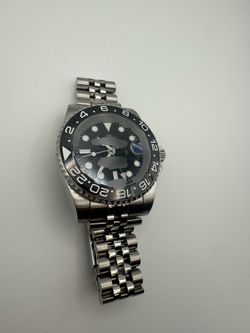 Mens self winding watch