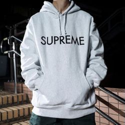SUPREME CAPITAL HOODIE SIZE LARGE 