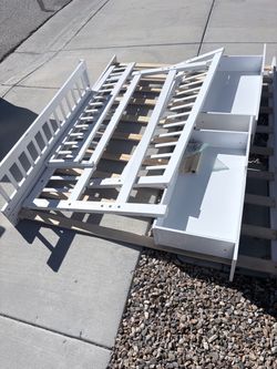 Twin bed frame