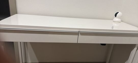 white desk