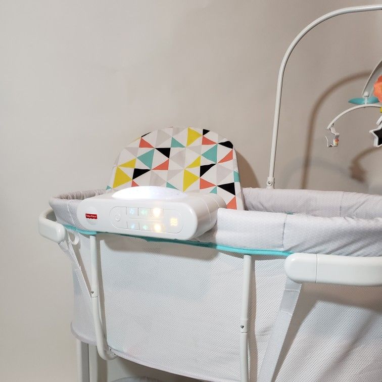 Fisher Price Soothing Motion Bassinet