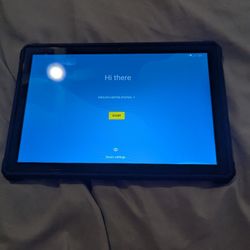 The Maxwest Astro 10R is an Android LTE