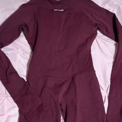 DFYNE One Piece Long Sleeve Size small