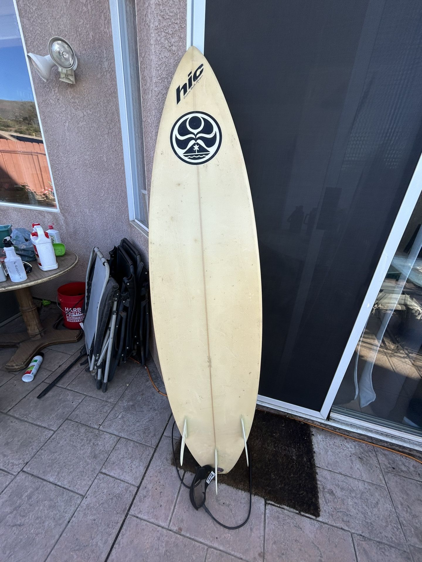 HIC Surfboard
