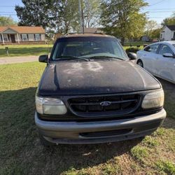 1998 Ford Explorer