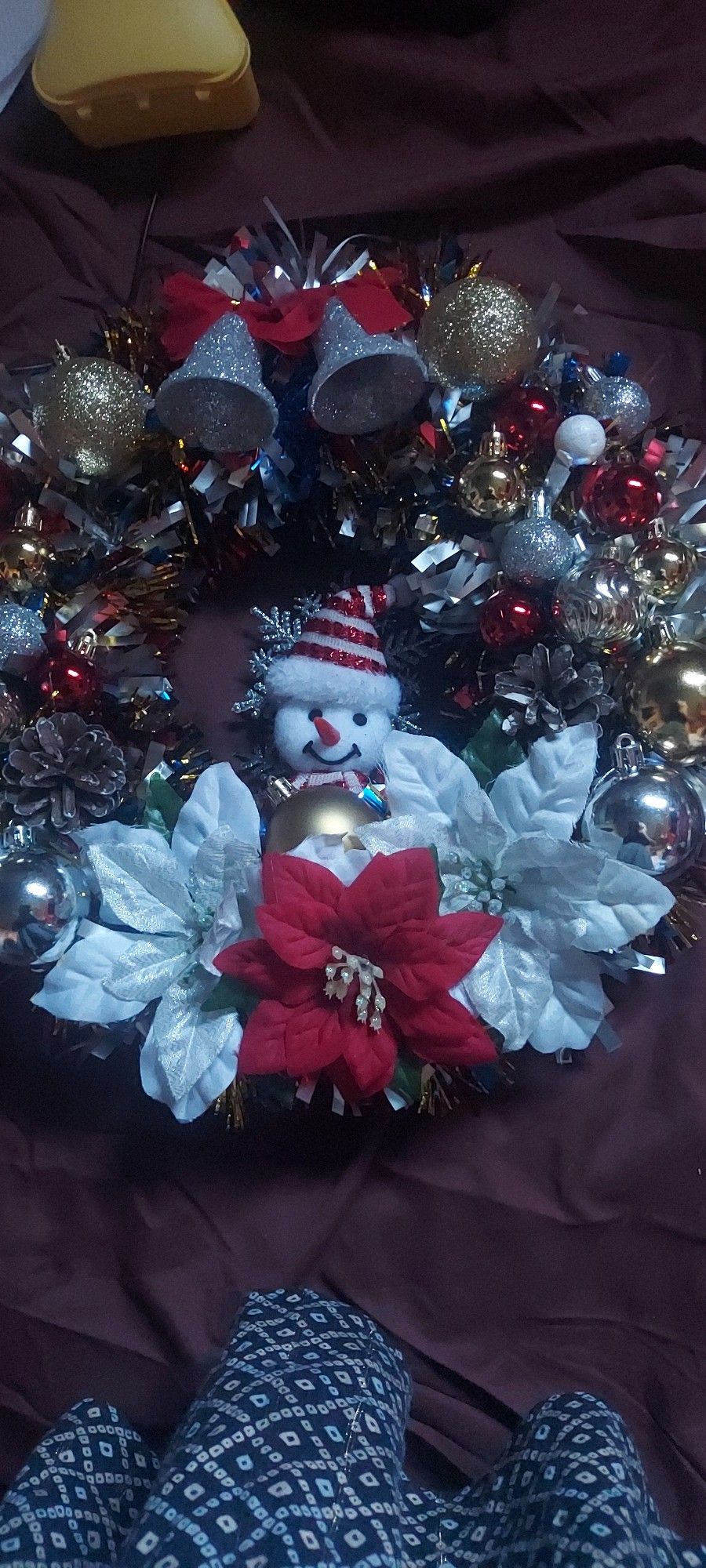 CHRISTMAS WREATHS AND MORE CHRISTMAS GIFTS $15.00 EACH Item