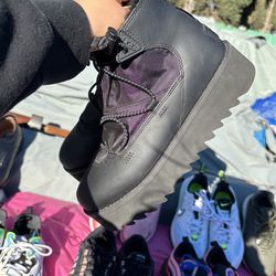 UGG Boots Woman’s Size 6