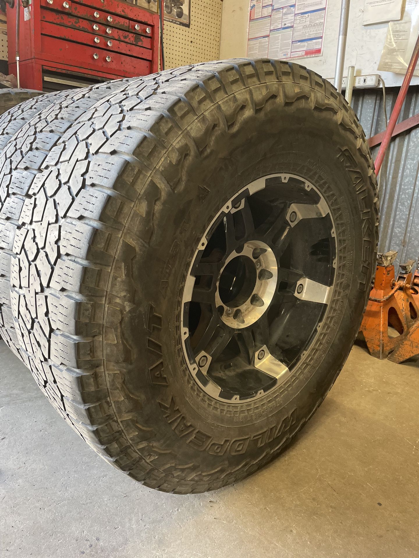 Tires & Wheels