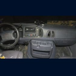 Dodge Van 3500 V8
