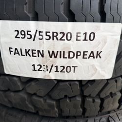 295/55R20 E10 Falken Wildpeak 123/120T