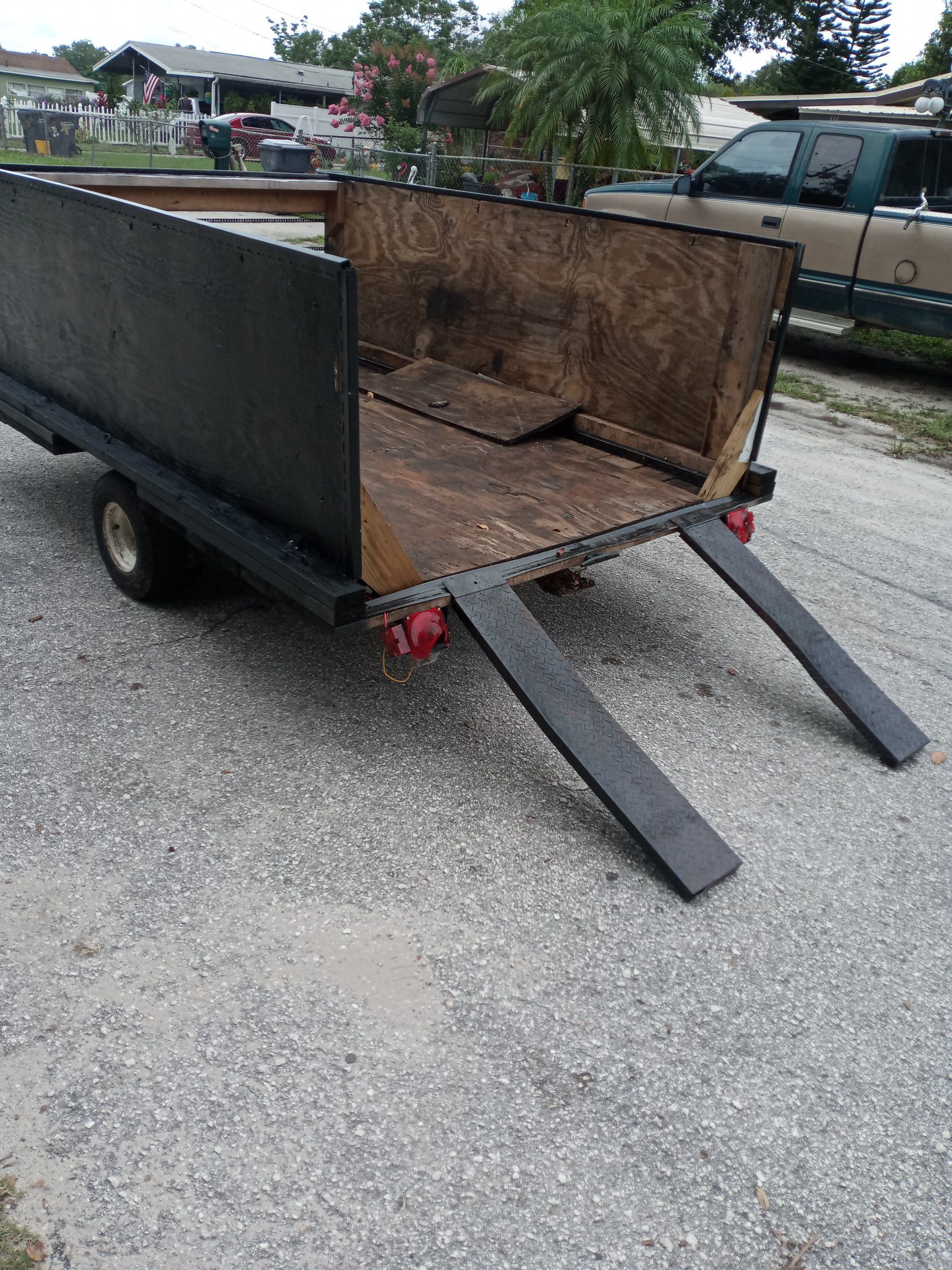 9x6 hauling trailer. With ramps.and spare