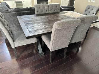 7 Piece Dining Set