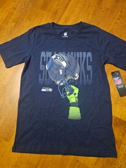 NWT Seahawks tshirt