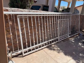 Fence/ Rail