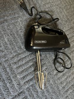 Hand Mixer For $10