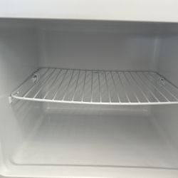 small refrigerator 