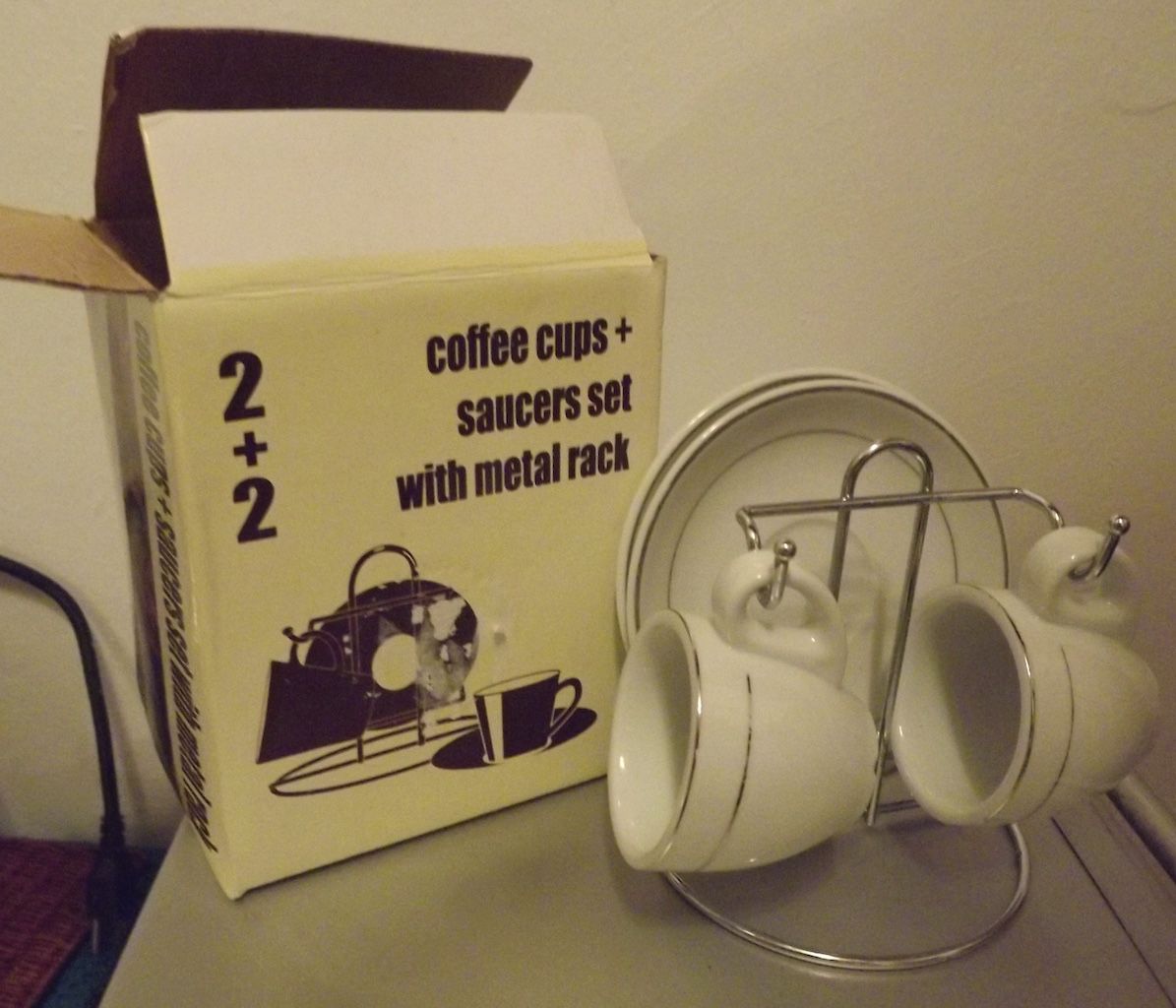 Casa Elite -2 Coffee Cups + 2saucers Set With A Metal Rack In Original Box