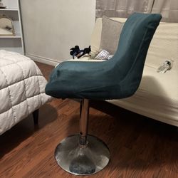 Vanity Chair 