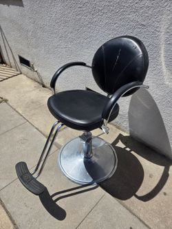 Barber chair