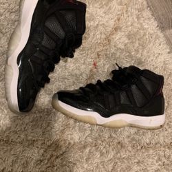 Jordan 11 72-10 Size 9.5