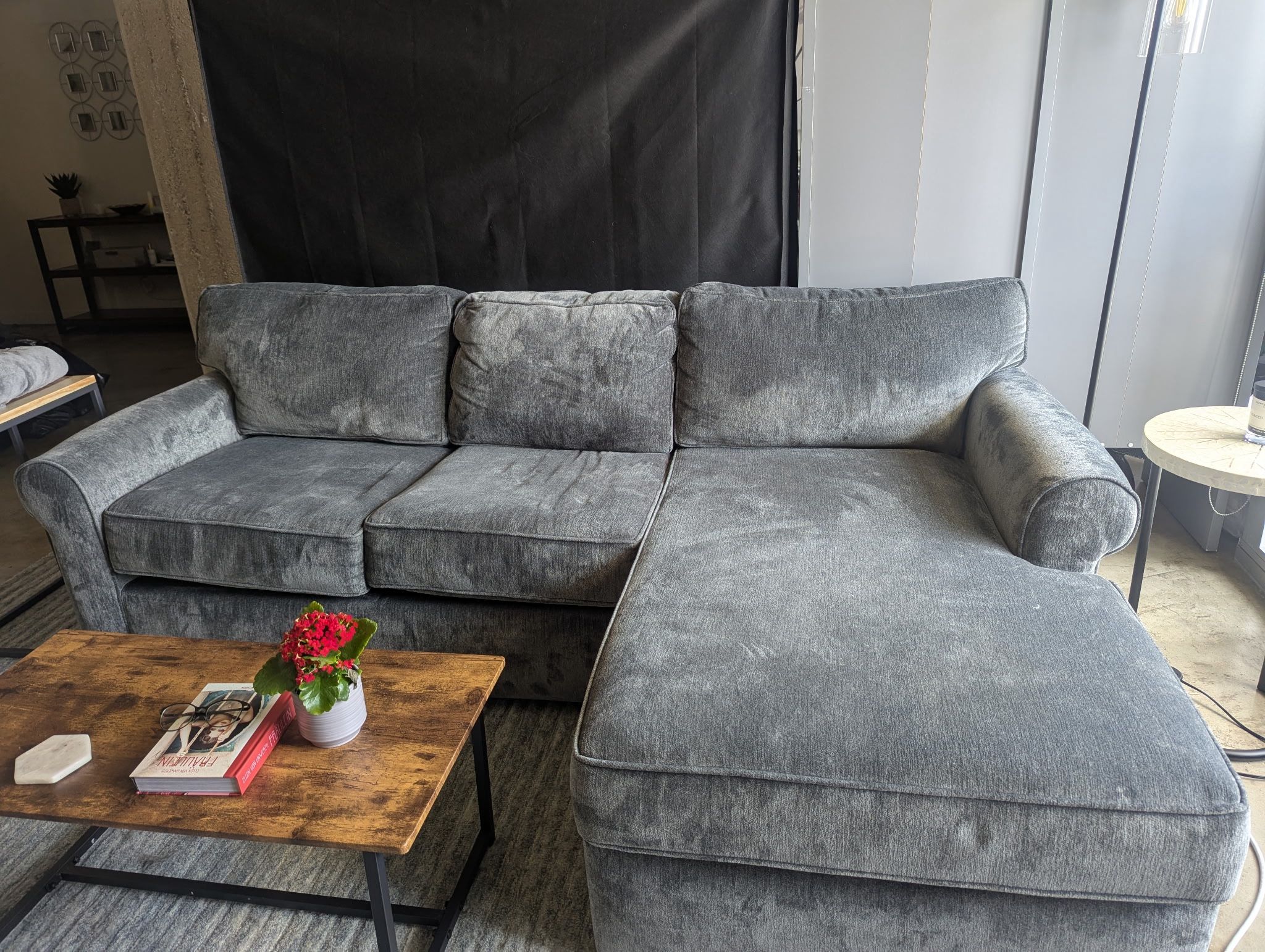 Plush Gray Sectional Sofa with Chaise – Excellent Condition
