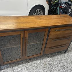 Credenza