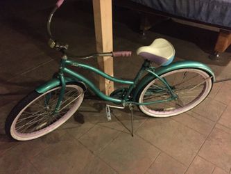 Huffy Beach cruiser