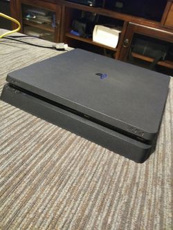 Ps4,controllers and games,