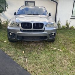 2011 X5 35i M Package 