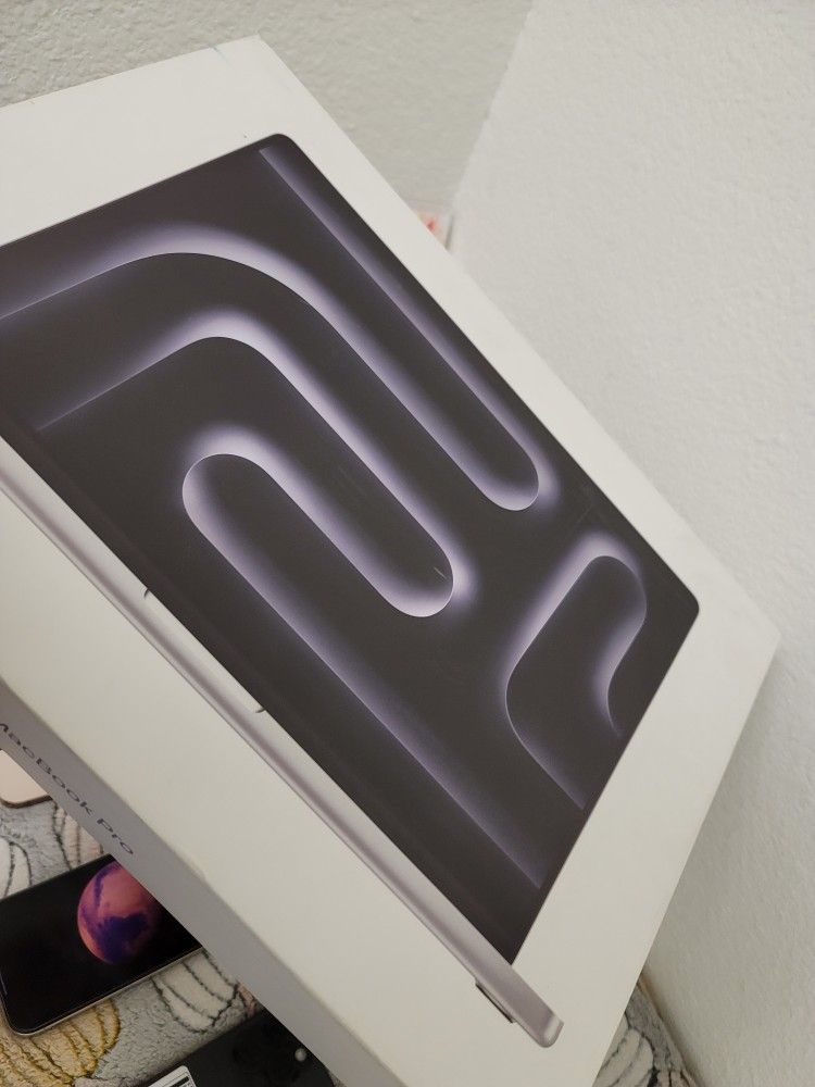 Apple MacBook Pro 16inch M4pro ($40 Down Payment Take Home Today)